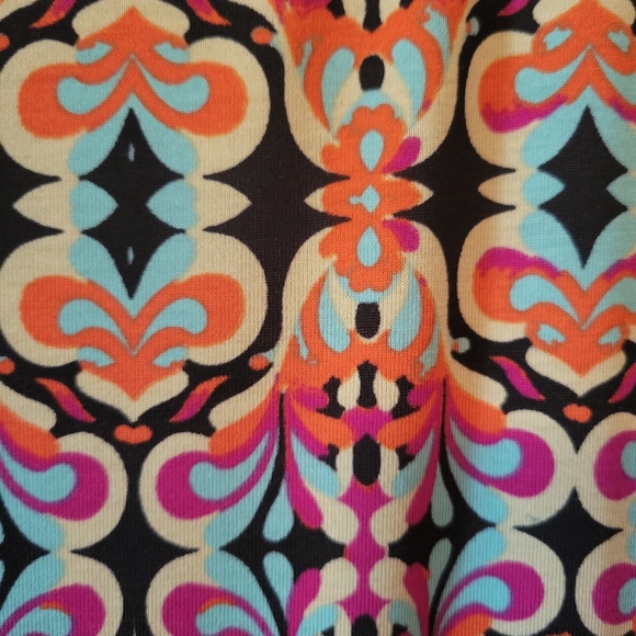 LuLaRoe Nicole dress - Picture 4 of 7